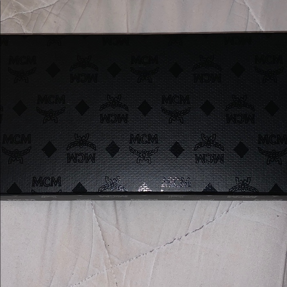 MCM box